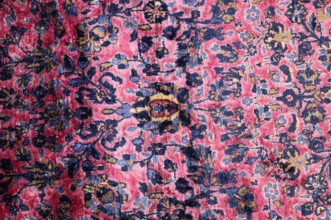 Late 18th Century Antique Persian Kashan 1'11'' x 5'11'' - 4