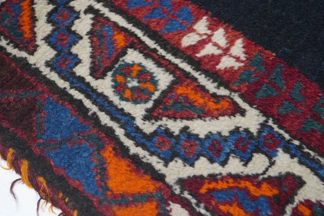 Antique Lori Rug 4'2'' x 8'7'' - 8