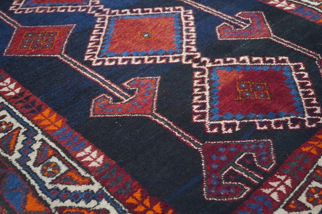 Antique Lori Rug 4'2'' x 8'7'' - 9
