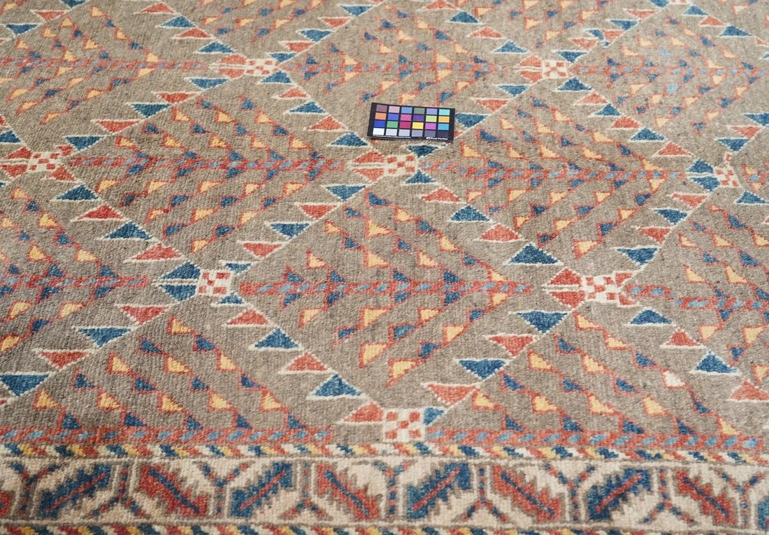 Vintage Veramin Rug 5'0'' X 6'5'' - 9