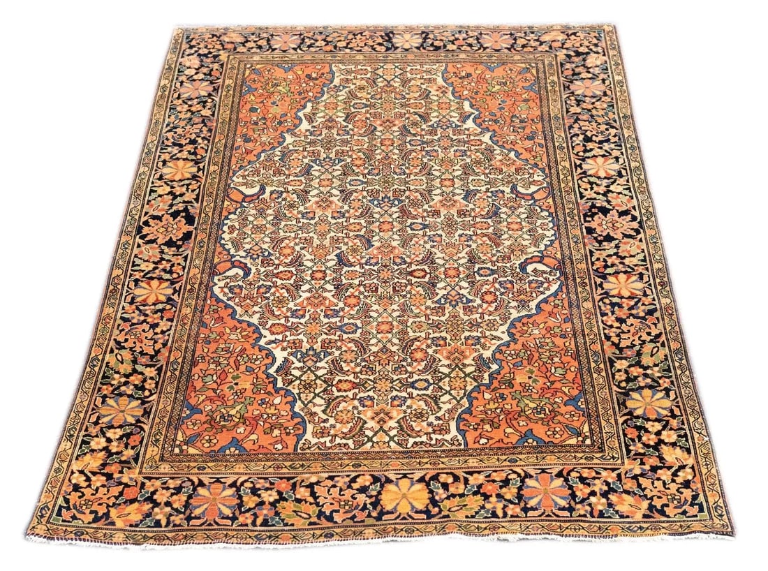Late 18th Century Antique Farahan Sarouk Rug 3'5'' x 5' - 10