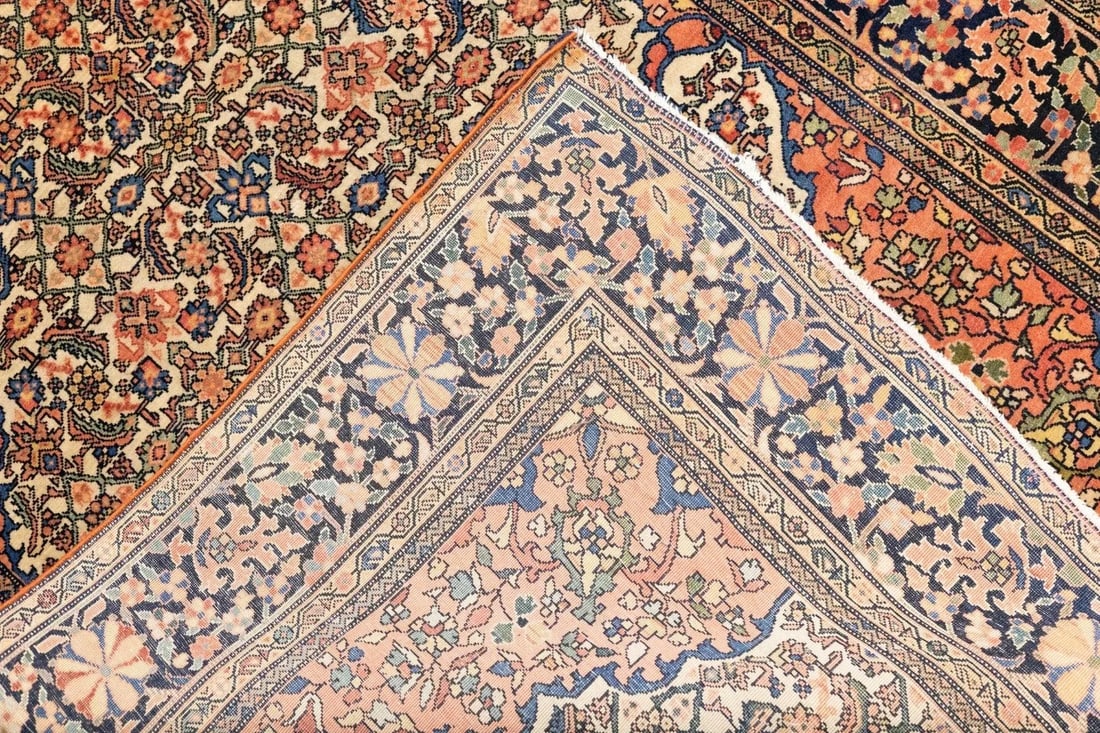 Late 18th Century Antique Farahan Sarouk Rug 3'5'' x 5' - 3
