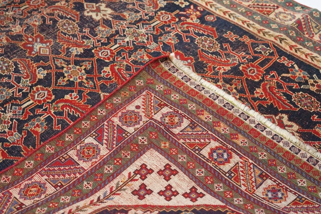 Late 18th Century Antique Qashqai Rug 3'8'' x 7'7'' - 2