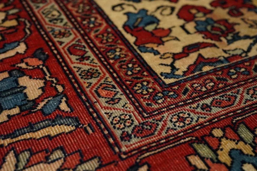 Late 18th Century Antique Farahan Sarouk Rug 4'3'' x 6'2'' - 8