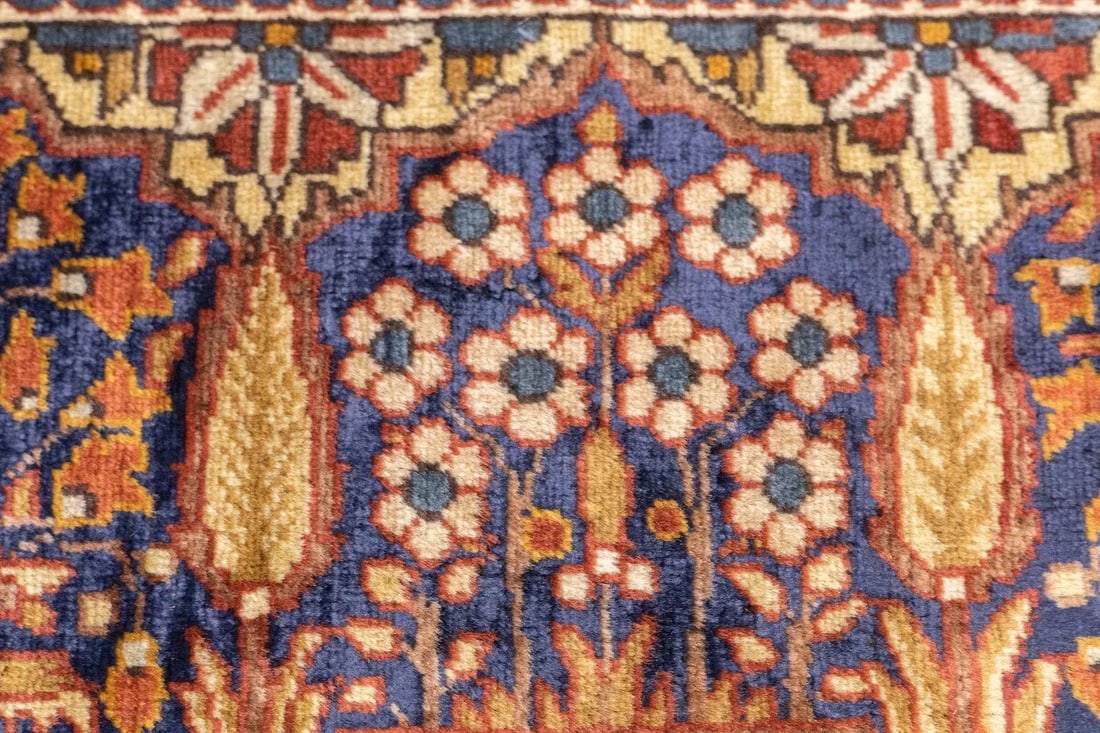 Antique Persian Dabir Kashan Manchester Rug 5' x 6'11'' - 2