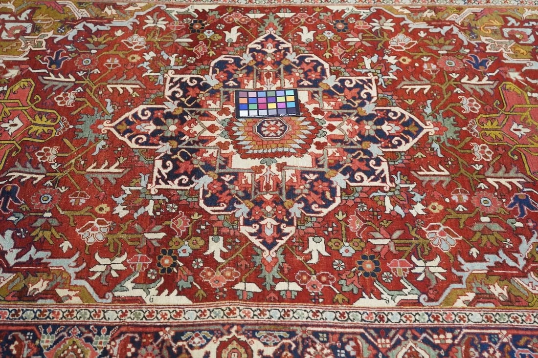 Antique Red Heriz Serapi Rug 4'10'' x 6'9'' - 3