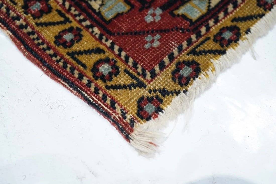 Antique Shirvan Rug 2'11'' x 3'9'' - 5