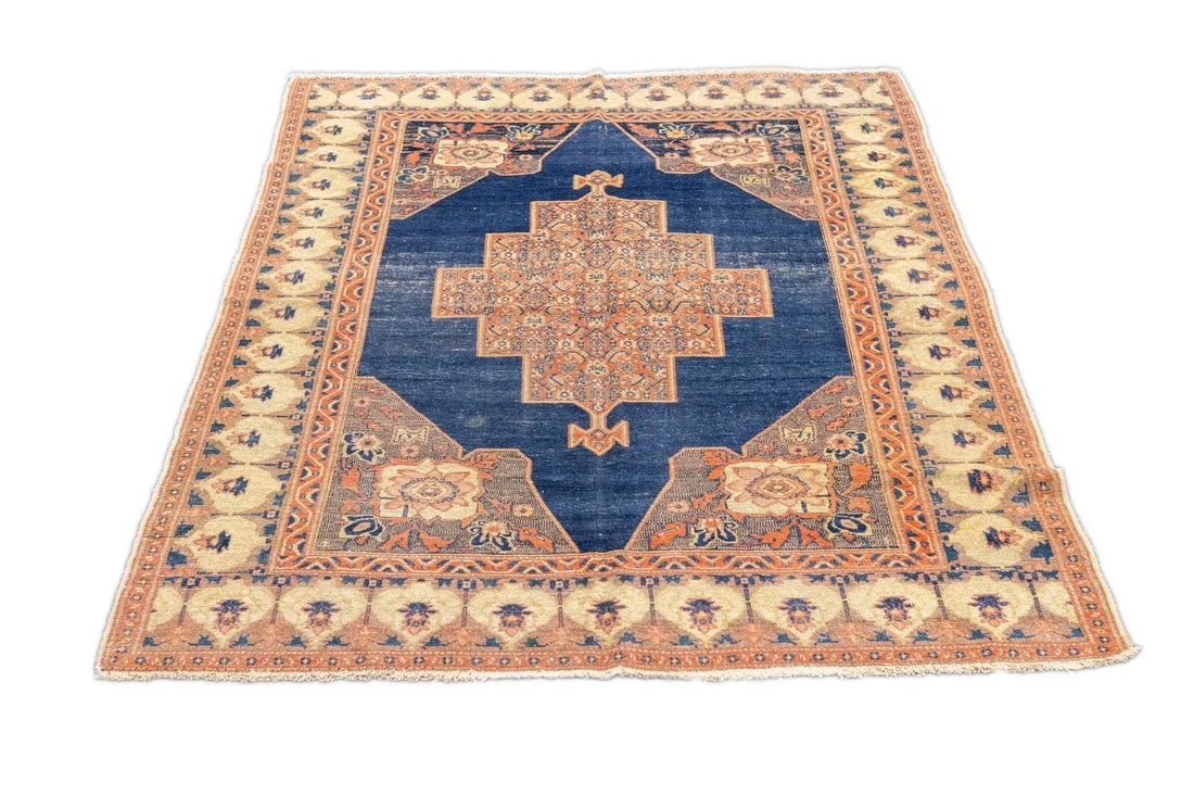 Antique Persian Senneh Rug 4'6'' x 6'2'' - 12