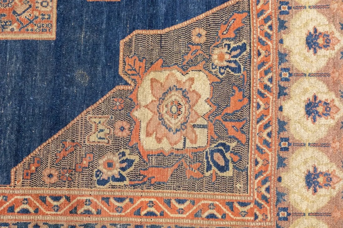 Antique Persian Senneh Rug 4'6'' x 6'2'' - 4