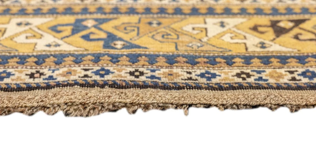 Late 18th Century Antique Caucasian Kuba Shirvan Rug 4'5'' x 5'1' - 7