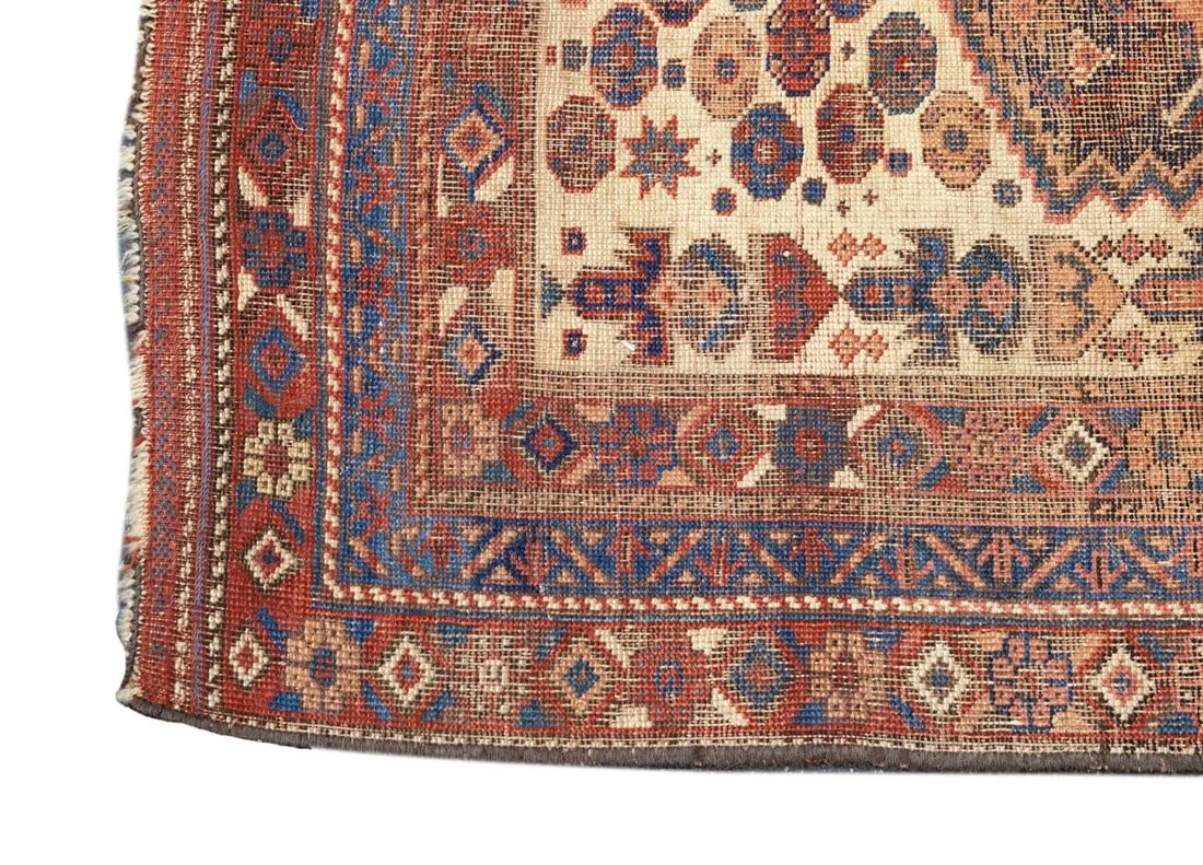 Late 18th Century Antique Persian Qashqai Rug 4'6'' x 8'4'' - 8