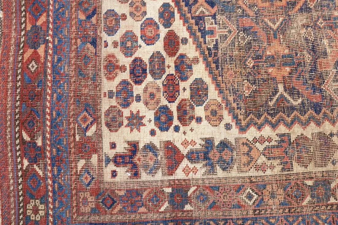 Late 18th Century Antique Persian Qashqai Rug 4'6'' x 8'4'' - 9