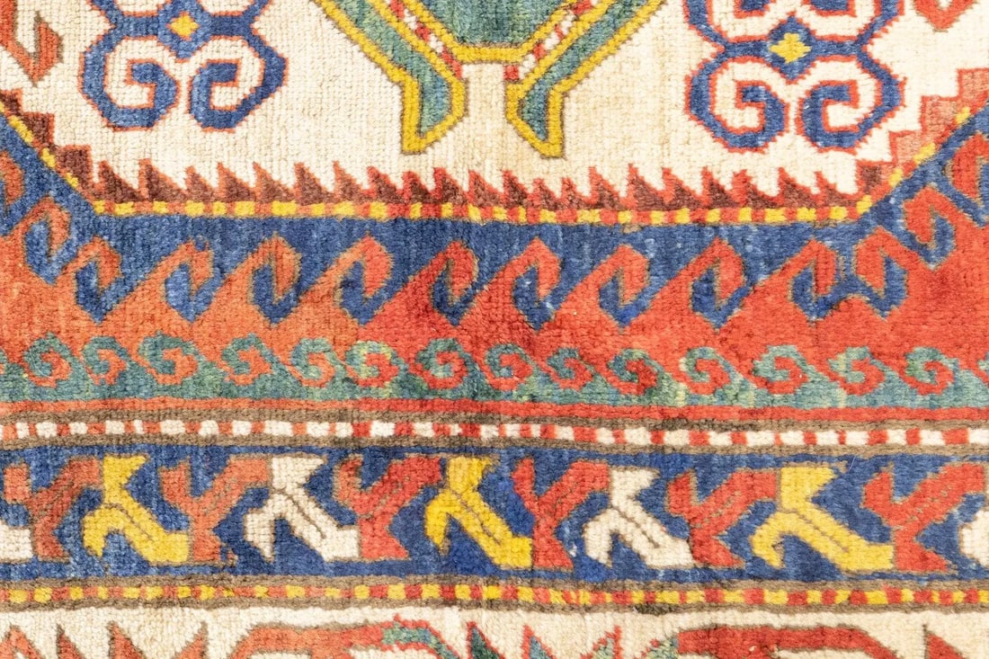 Late 18th Century Antique Caucasian Kazak Rug 5'7'' x 8'0'' - 3