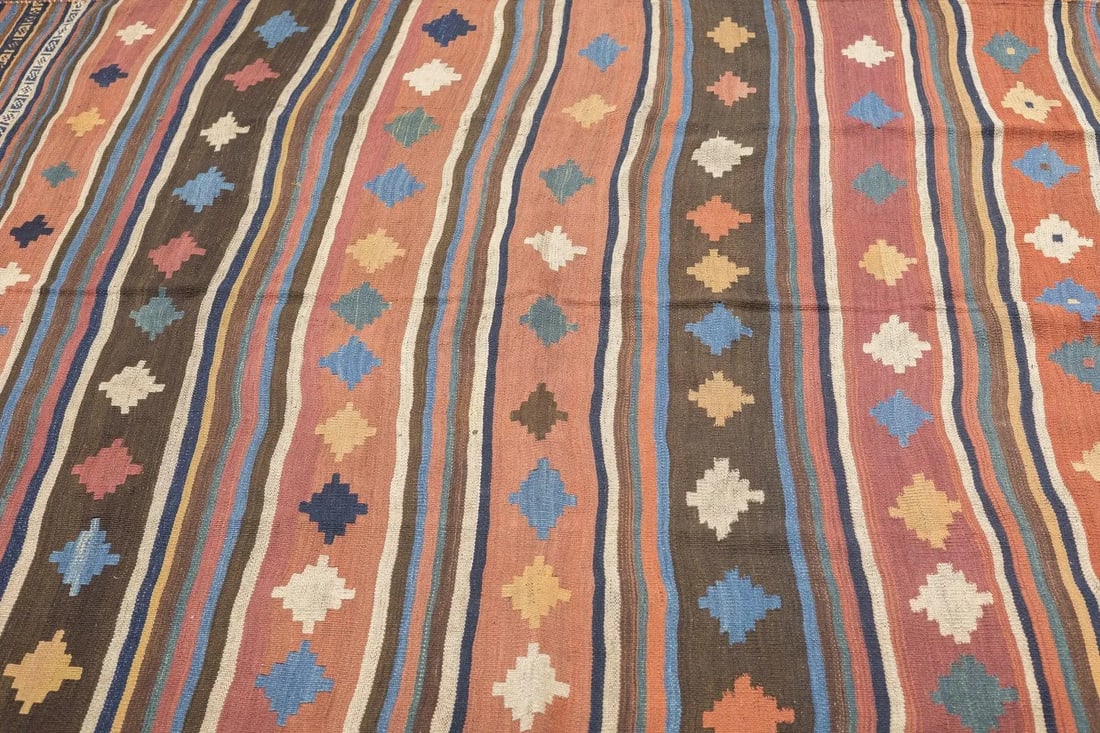 Fine Antique Persian Qashqai Kilim Rug 5'5'' X 8'2'' - 10