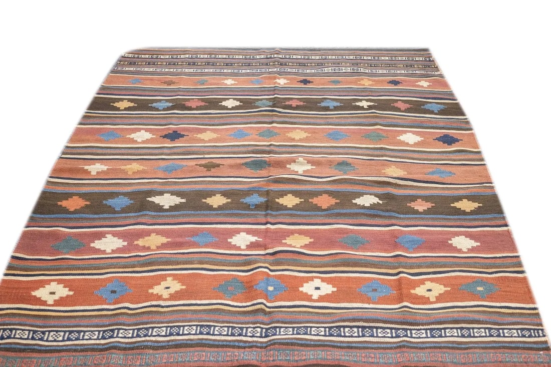 Fine Antique Persian Qashqai Kilim Rug 5'5'' X 8'2'' - 2