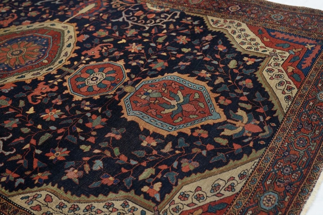 Late 18th Century Antique Farahan Sarouk Rug 4'0'' x 6'4'' - 6