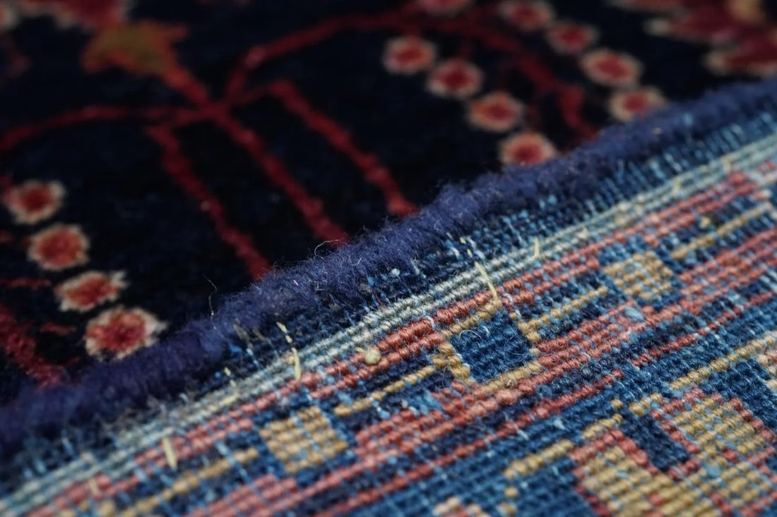 Antique Sarouk Rug 4'1'' x 6'7'' - 2