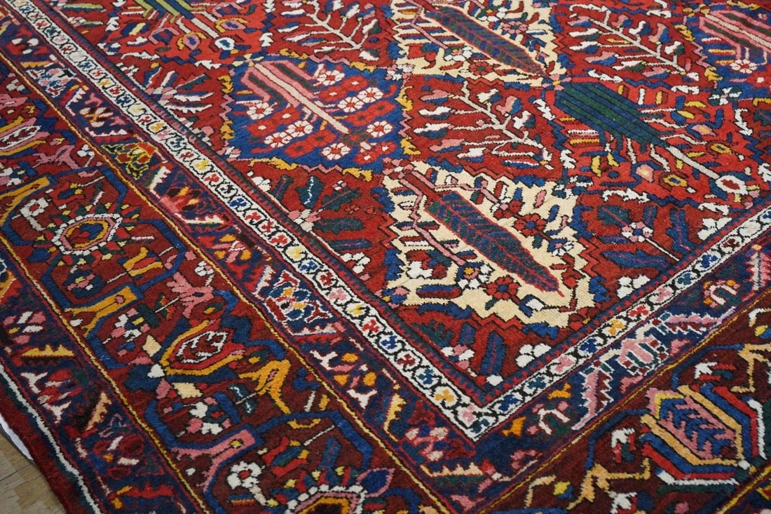 1960s Vintage Bakhtiari Rug 12'2'' x 16'7'' - 8