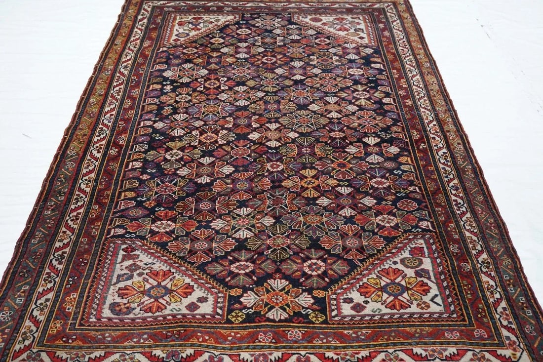 Antique Qashqai Rug 4'6'' x 8'2'' - 10