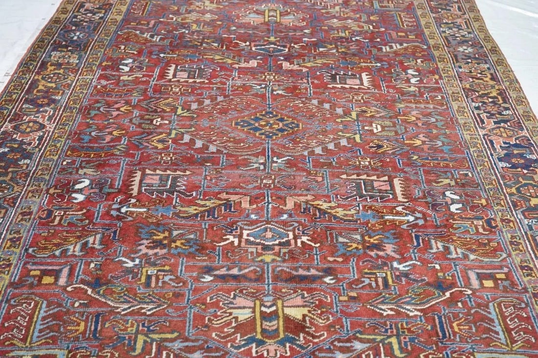 Vintage Heriz Rug 6'7'' x 9'9'' - 10