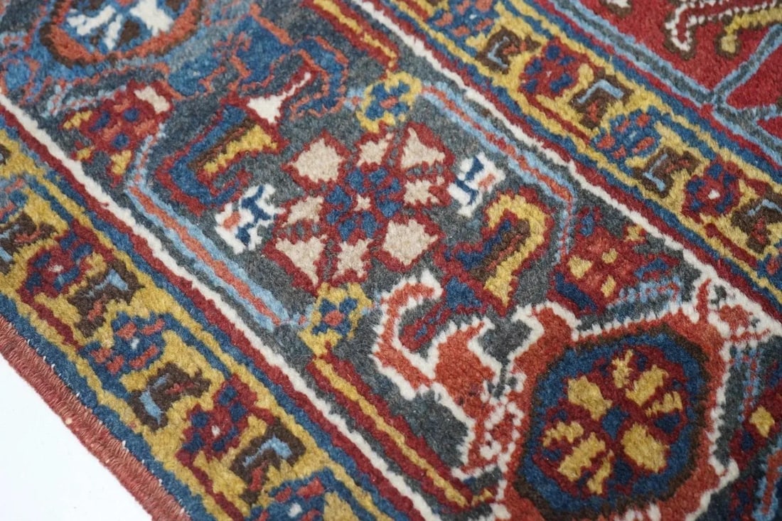 Vintage Heriz Rug 6'7'' x 9'9'' - 5