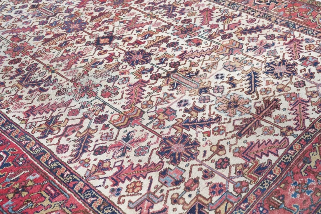 Vintage Heriz Rug 8'1'' x 11' - 8