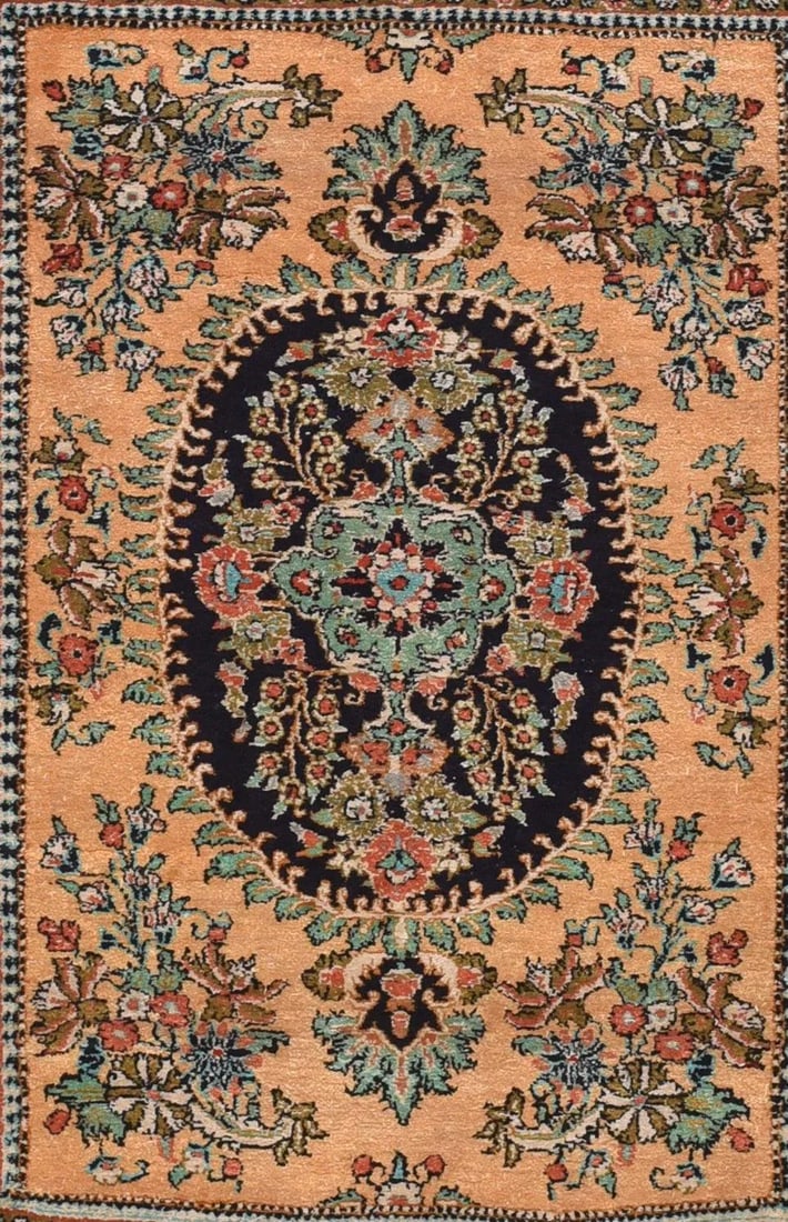 Qum Rug 2'0" X 2'9'' - 3