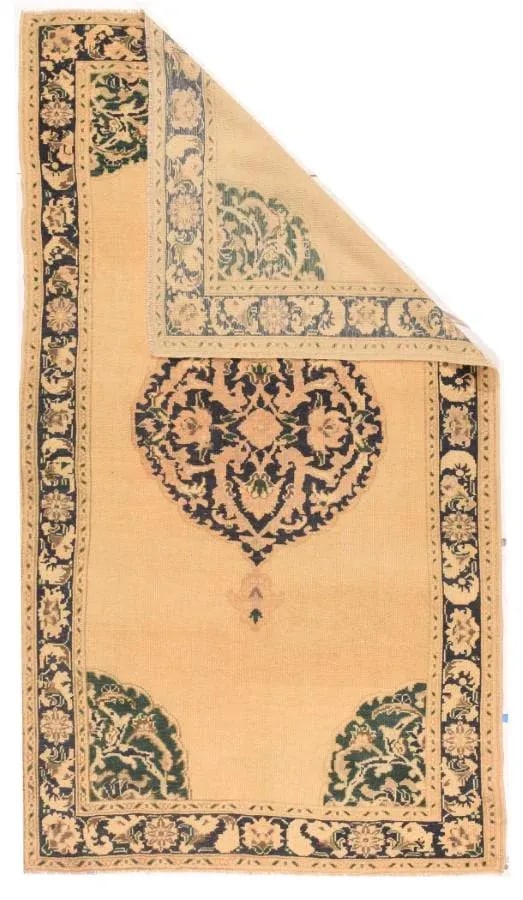 Vintage Turkish Rug 4'4'' X 7'9'' - 2