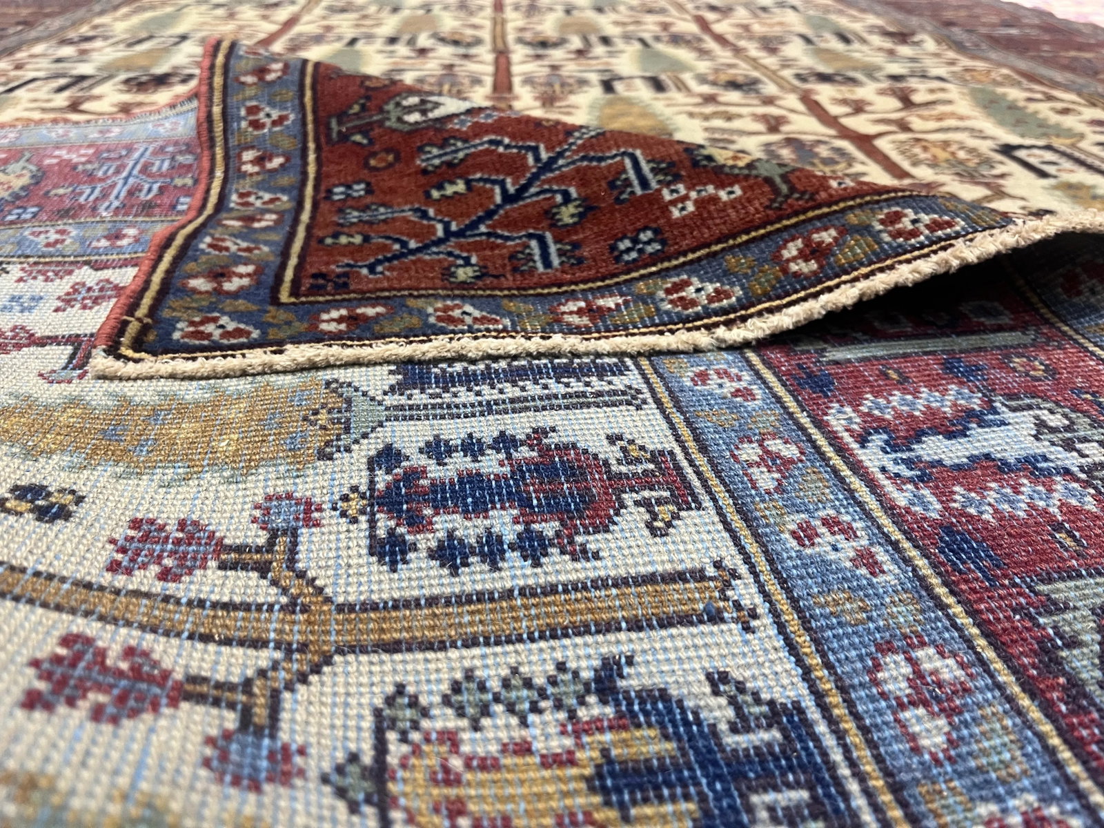 Vintage Turkish Sivas Rug 5'2" X 7'1" - 3