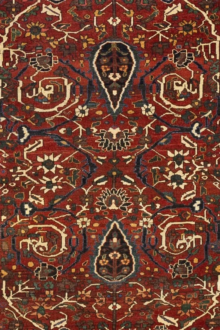 Fine Antique Persian Bakhtiari Rug 4'9" X 6'4" - 3