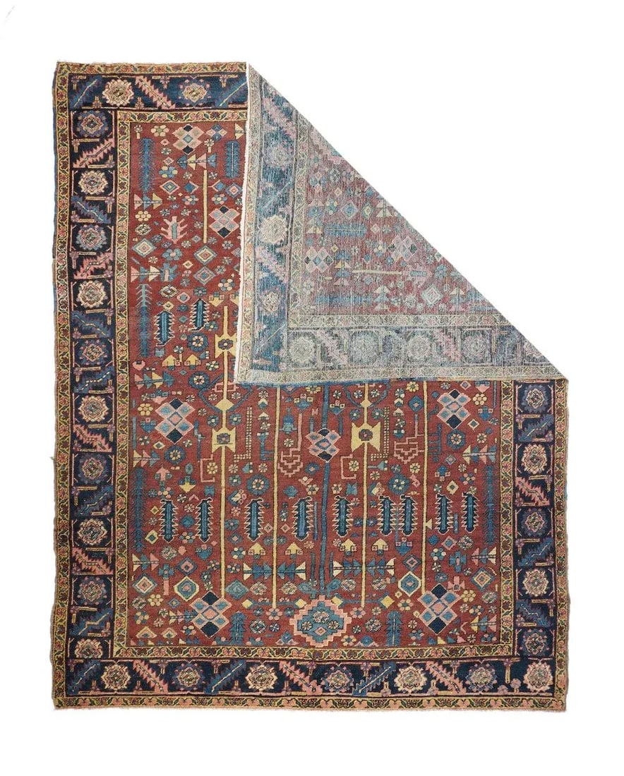 Antique Hand Made Heriz Persian Rug - 3