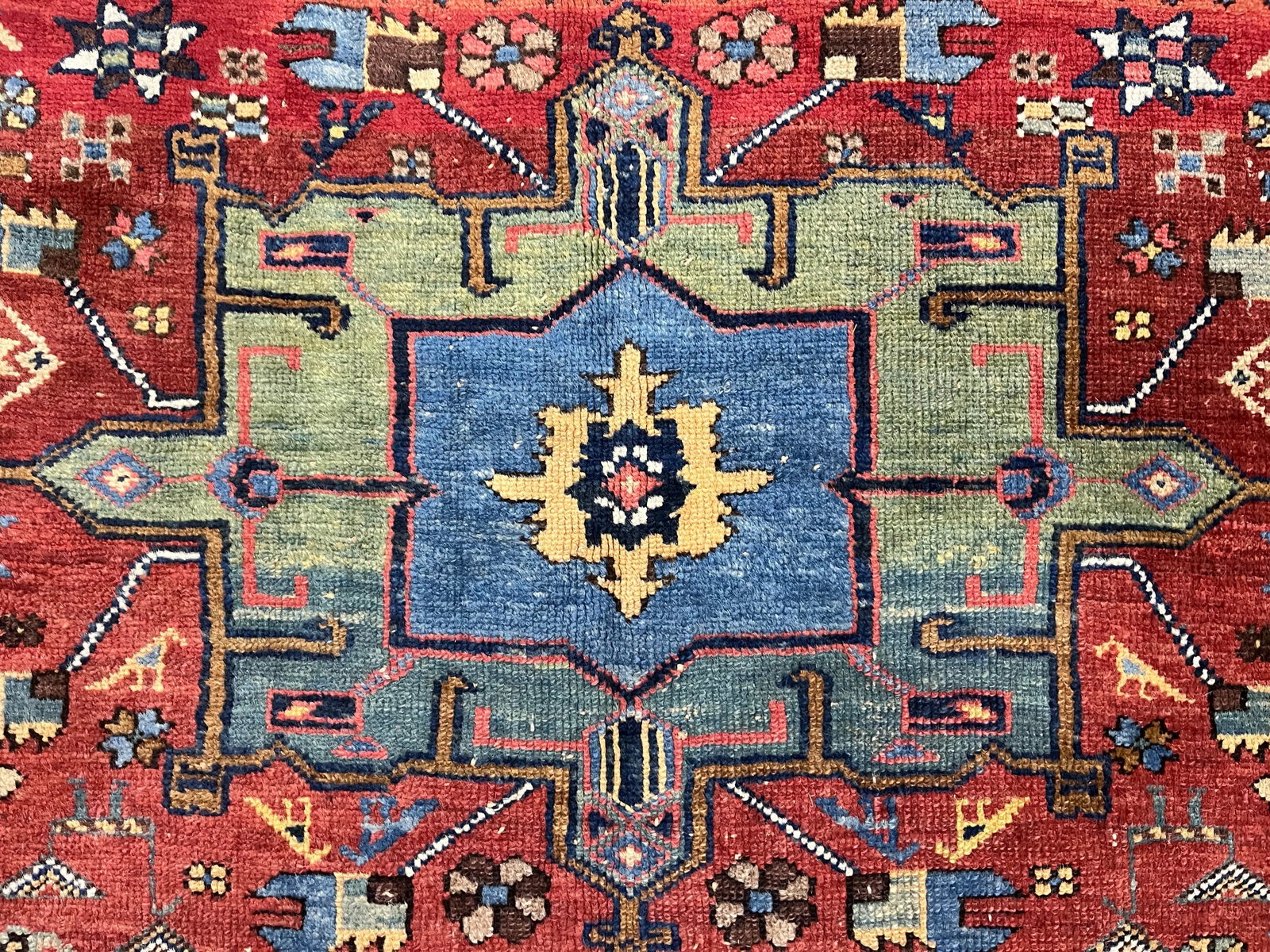 Fine Antique Persian Heriz Rug 4'10" X 6'10" - 4