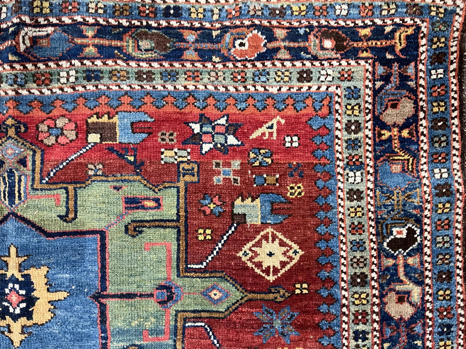 Fine Antique Persian Heriz Rug 4'10" X 6'10" - 6