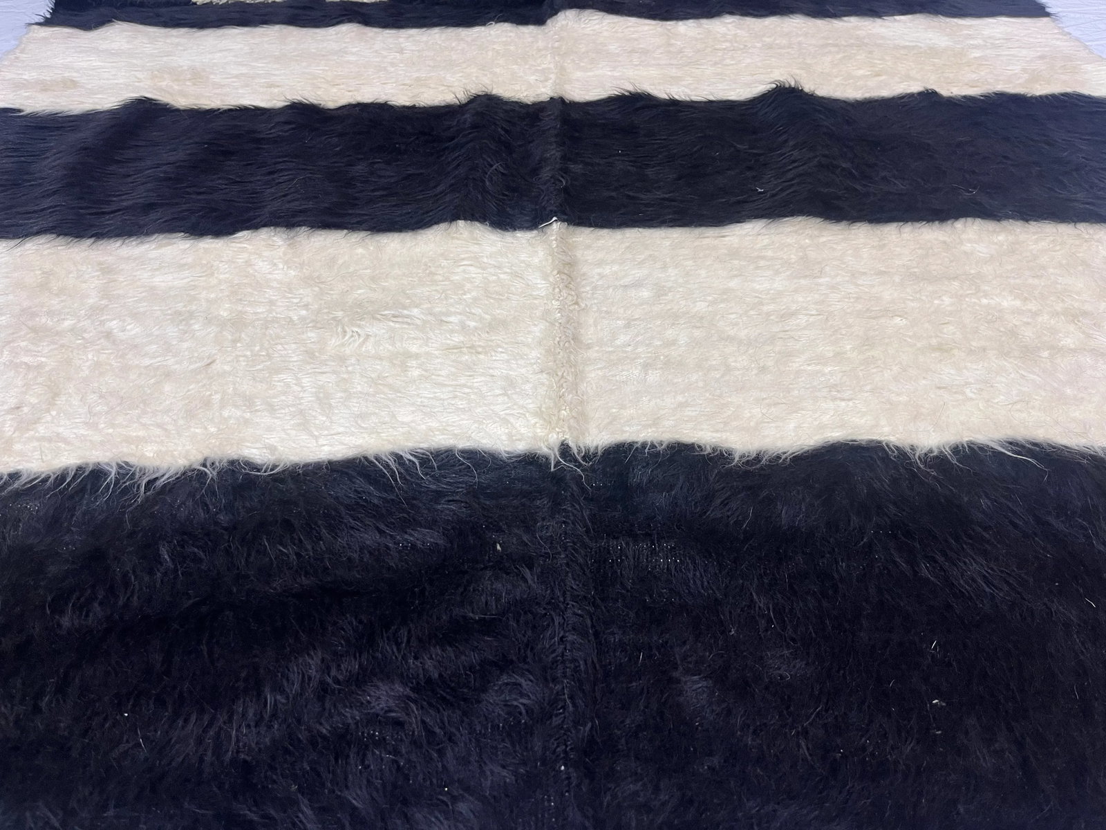 Fine Vintage Moroccan Wool Rug - 4