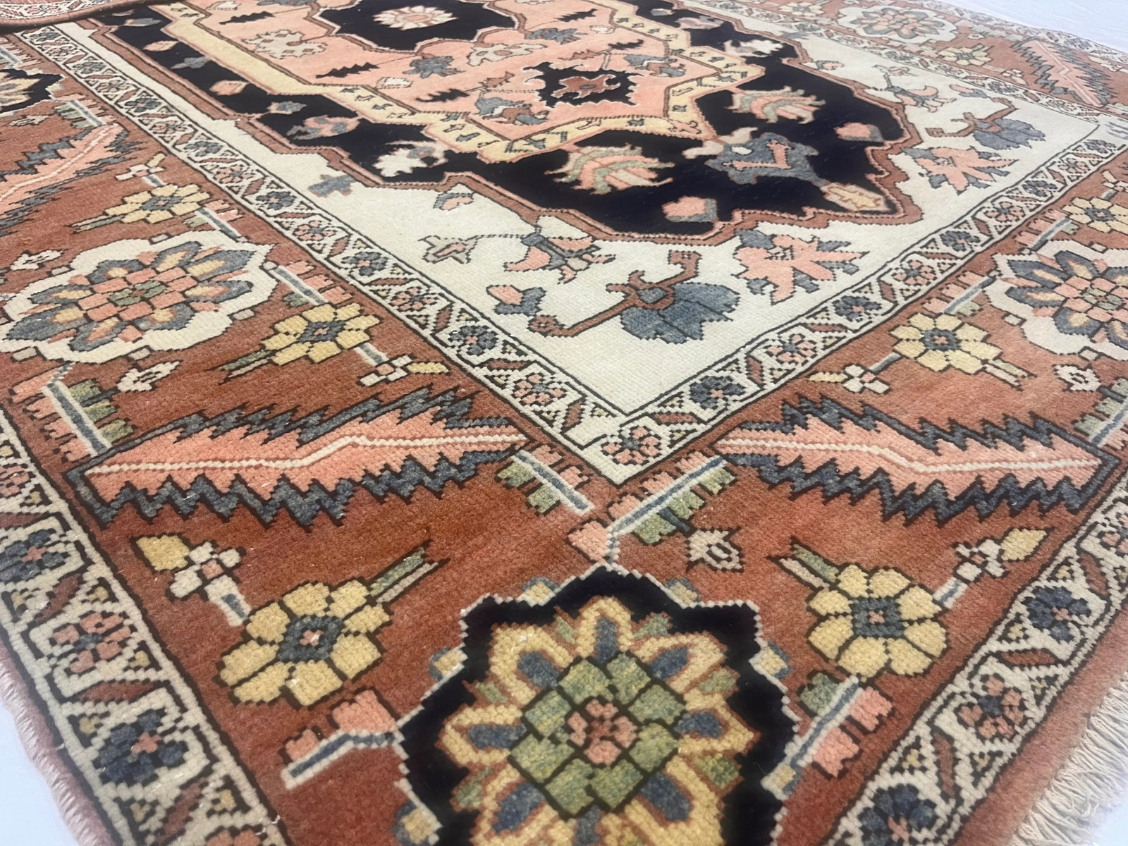 Fine Vintage Persian Heriz Serapi Rug 4'10" X 7'6" - 8