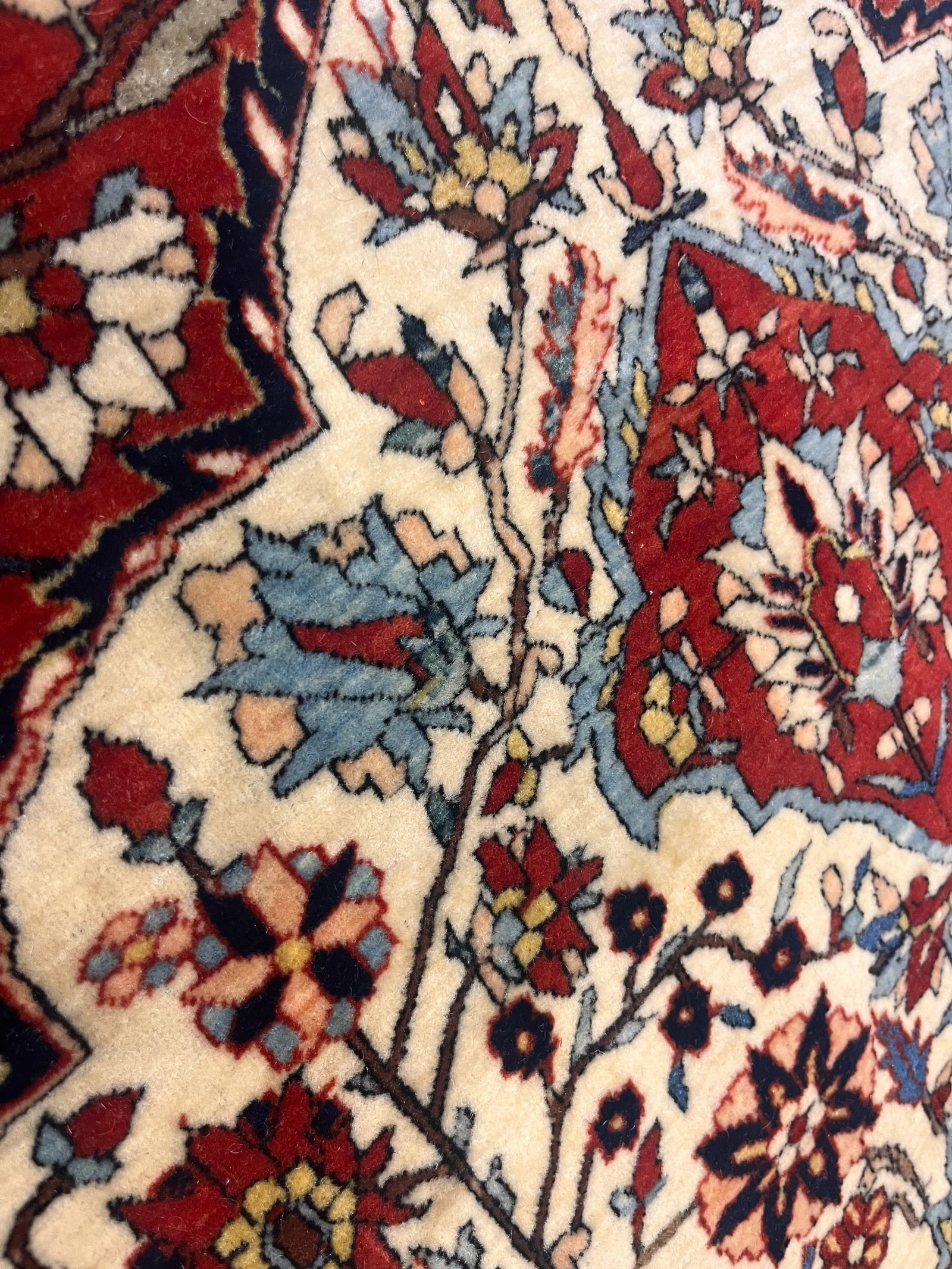 Antique Persian Mohtasham Kashan Rug 4'5" X 6'9" - 10