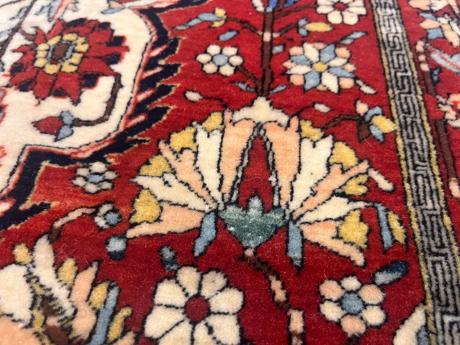 Antique Persian Mohtasham Kashan Rug 4'5" X 6'9" - 11