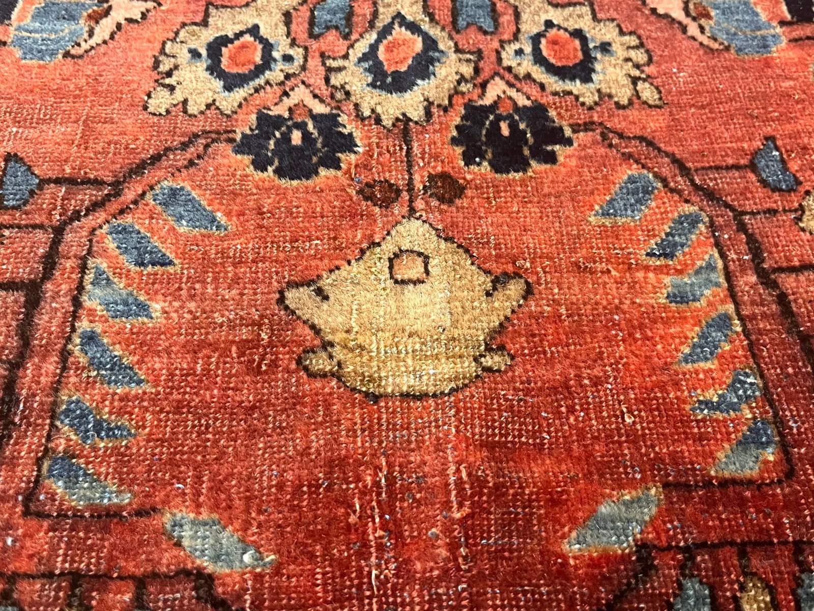 Antique Persian Sarouk Rug 2'8" X 5'0" - 6