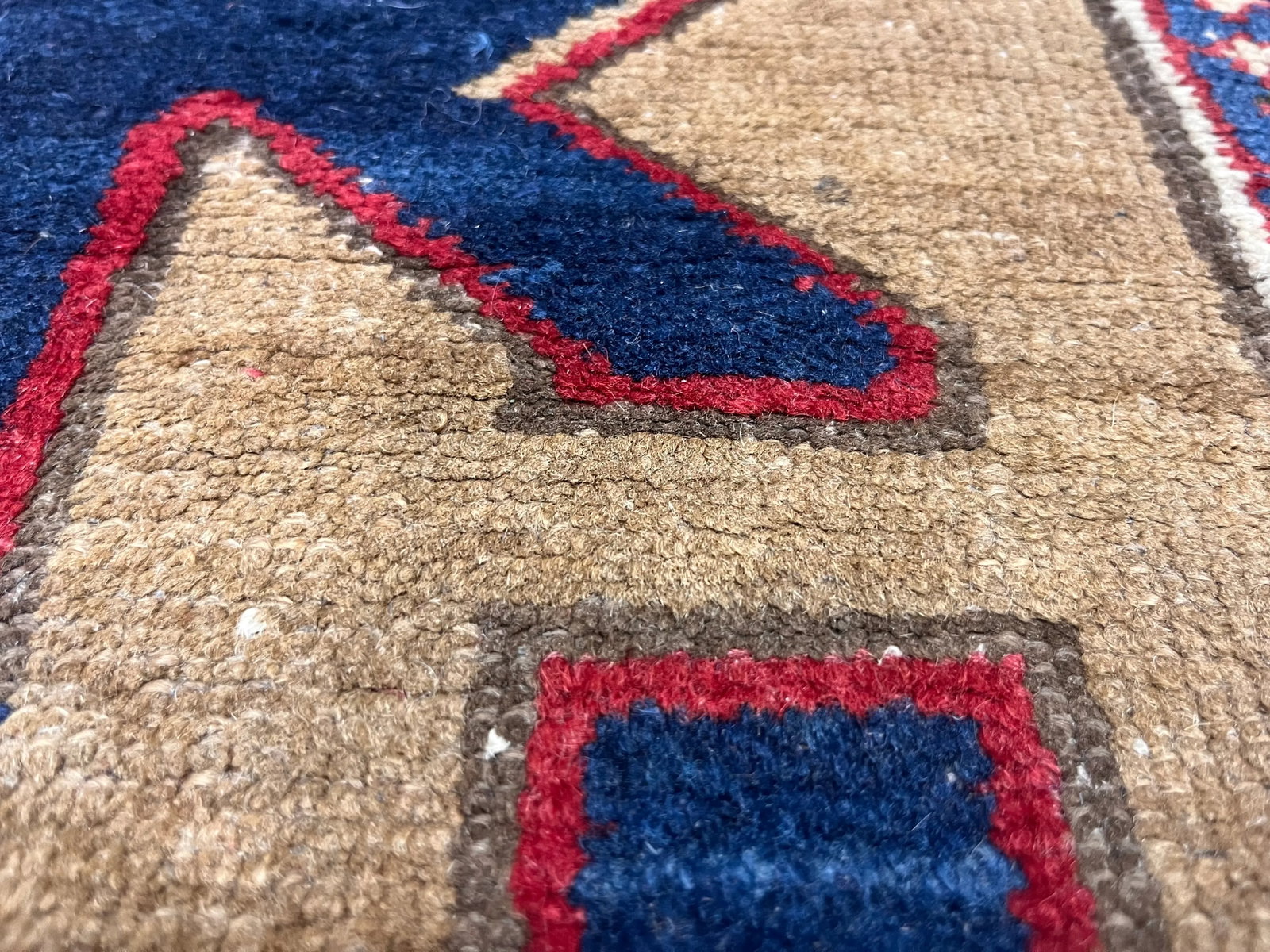 Fine Antique Kuba Rug 3'11" X 6'4" - 6