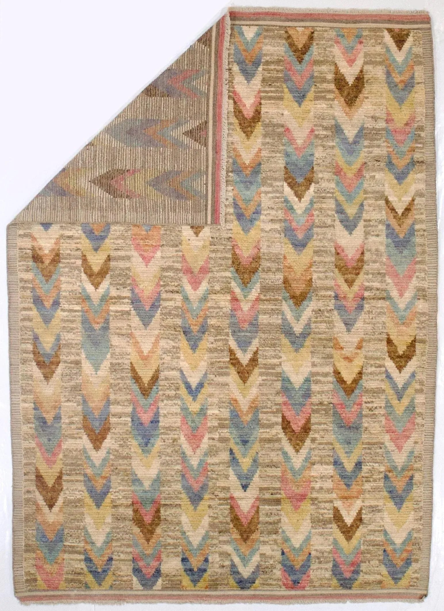 Fine Vintage Swedish Designer Rug 5'1" X 7'3" - 3