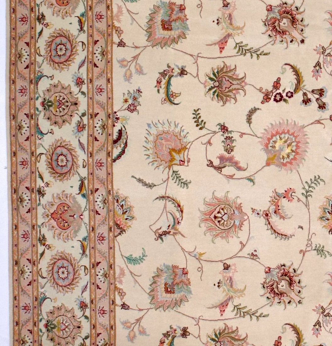 Extremely Fine Persian Tabriz Wool & Silk Rug 8'2" X 11'8" - 5