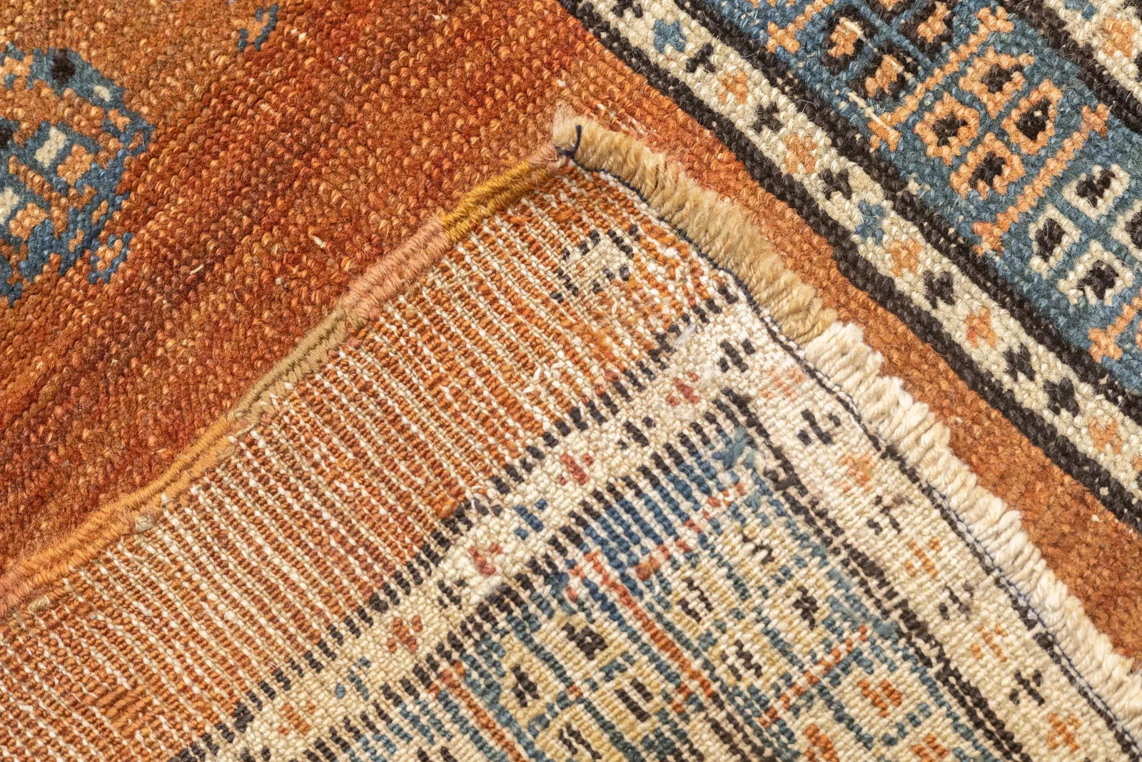 Antique Persian Bakhshayesh Rug 3'0" X 4'5'' - 9