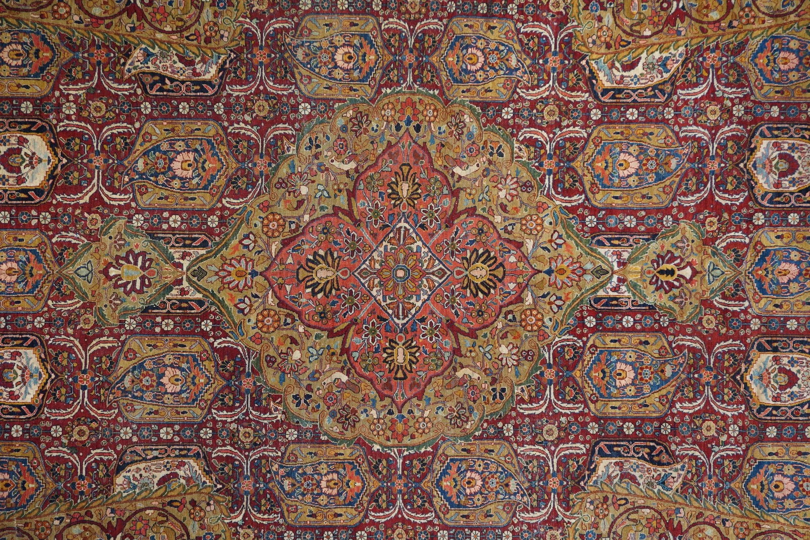 Vintage Persian Sarouk Rug 11'10" X 17'6" - 3