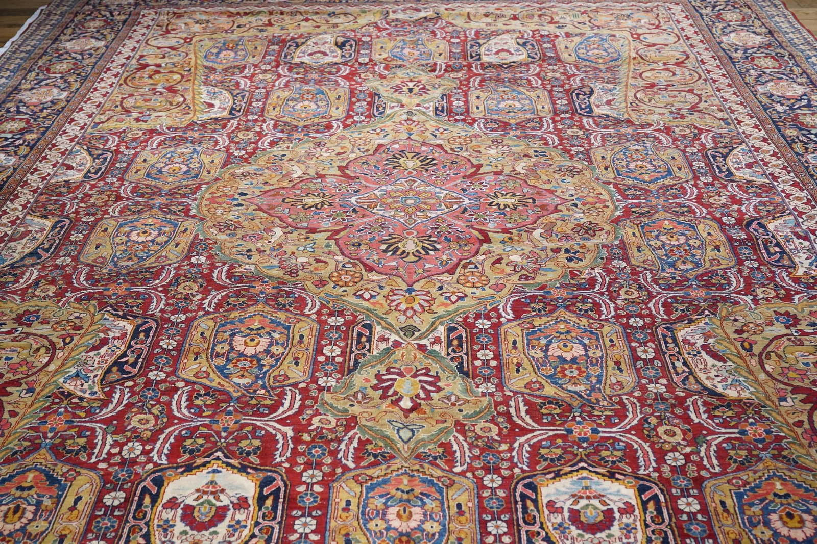 Vintage Persian Sarouk Rug 11'10" X 17'6" - 9