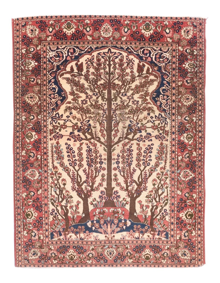 Antique Ivory Field Isfahan Persian Area Rug: Isfahan Persian Area Rug Wool 4'9'' x 6'4'' Ivory Iran This is a finely woven, central Persian urban scatter with a shoulder-pinched and top scalloped old ivory niche featuring a tonal.ly layered moun