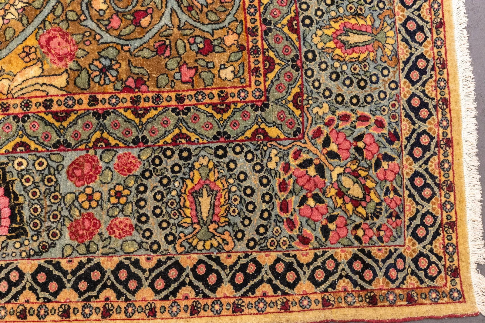 Antique Persian Tehran Rug 7'3'' X 9'10'' - 4