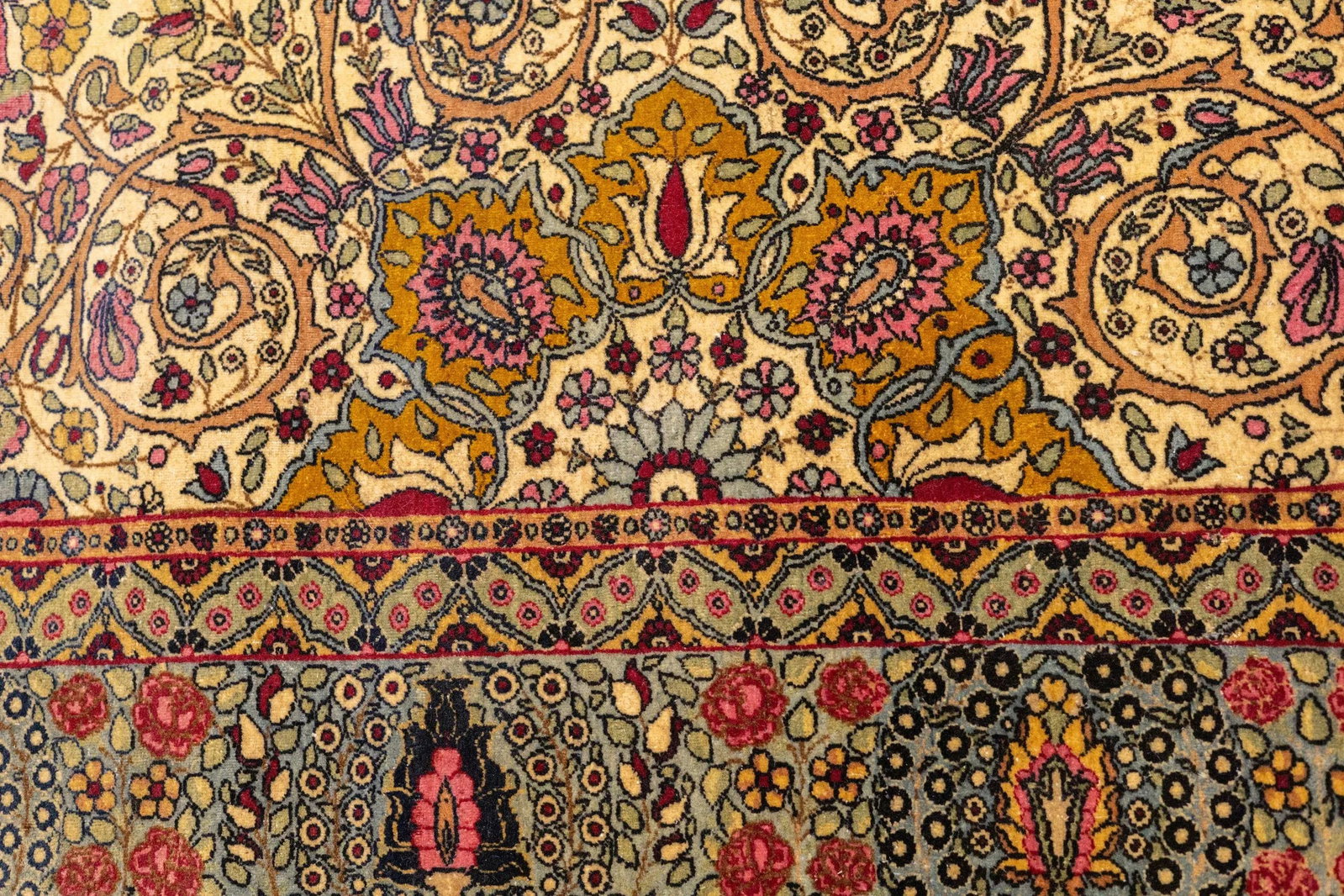 Antique Persian Tehran Rug 7'3'' X 9'10'' - 5