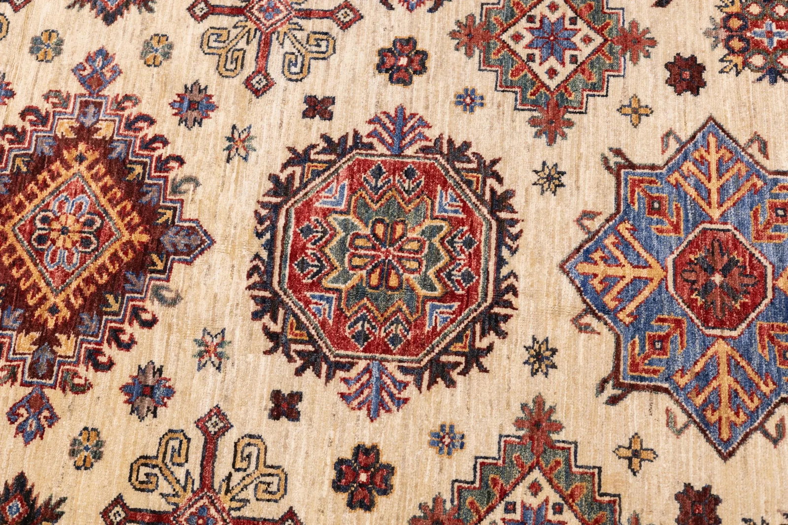 Contemporary Geometric Kazak Rug 5'7'' X 9'1'' - 10