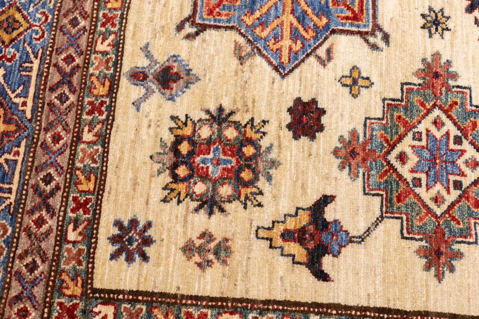 Contemporary Geometric Kazak Rug 5'7'' X 9'1'' - 8