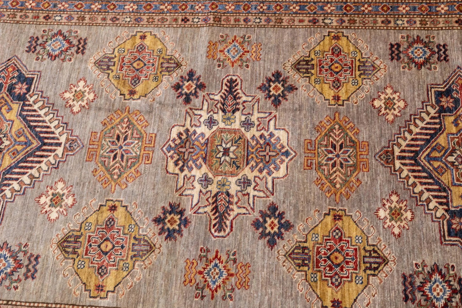 Contemporary Fine Pak Kazak Rug 6'0" X 9'3'' - 10